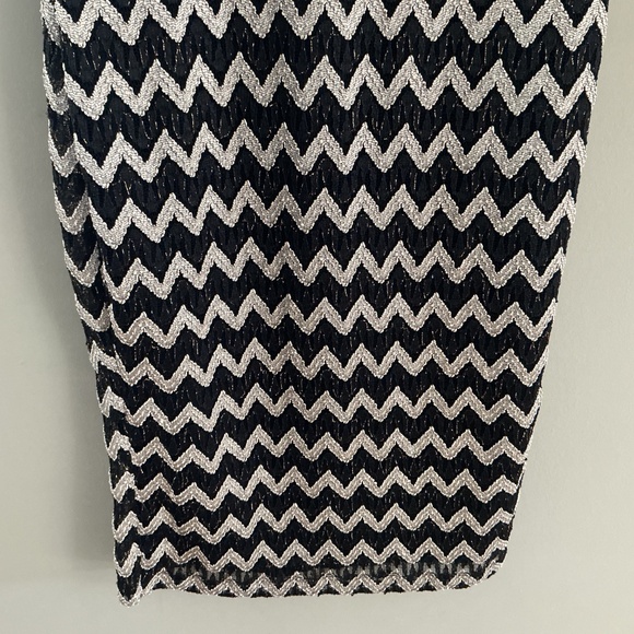 Connected Apparel M Dress metallic 3/4 Sleeves Glam Sexy Holidays Quiet Luxe - Picture 3 of 9